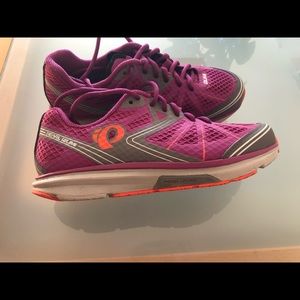 Pearl Izumi cycling shoes